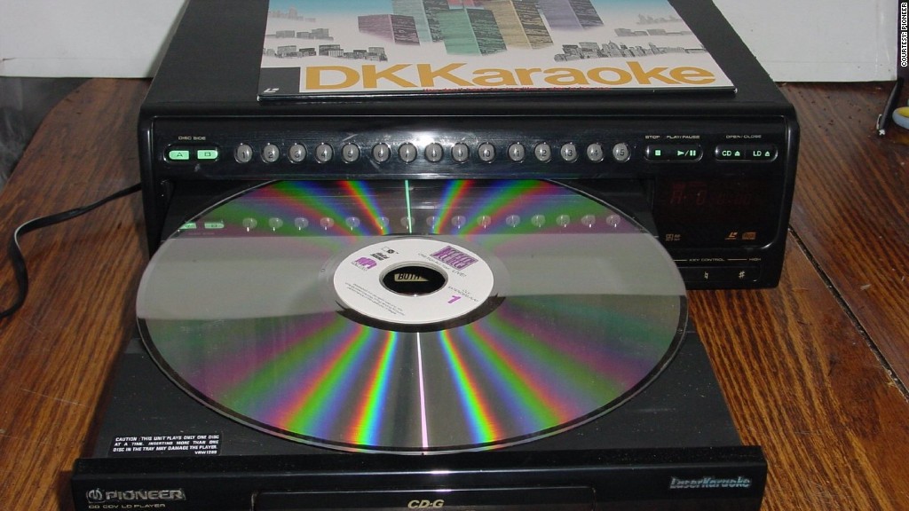 Видео сиди. Laserdisc / LD. Laserdisc 1982. Laserdisc 1969. Проигрыватель Laserdisc Sony.