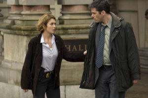 Diane Lane and Billy Burke in Untraceable